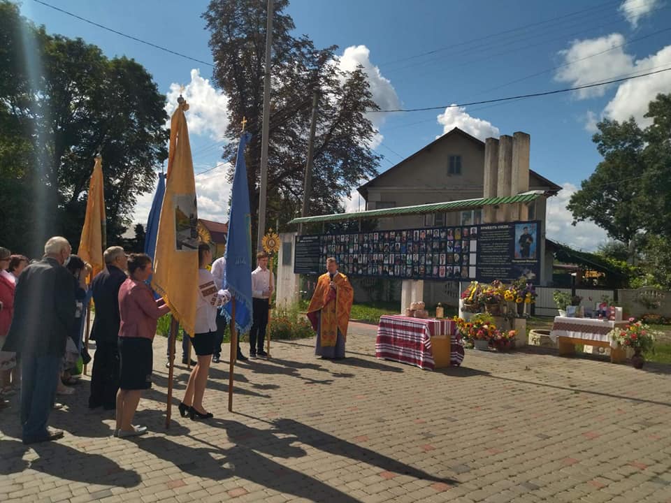 НІХТО НЕ ЗАБУТИЙ